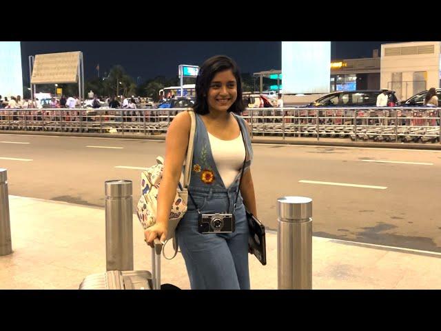 Sumbul Tauqeer Khan leaving for Vietnam , Spotted at Mumbai Airport with Papa Tauqeer Khan