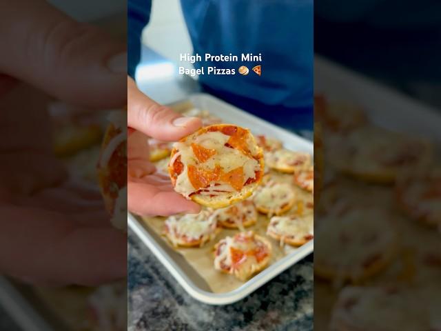 MINI BAGEL PIZZAS  a quick & high protein lunch idea for kiddos