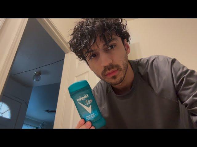 ASMR tapping on random stuff in the bathroom