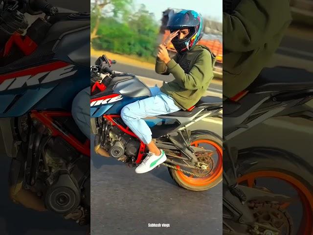 KTM Duke 390 whileeyi  #love #status #whileeyi #shots #punjabi #song #automobile #rider #duke