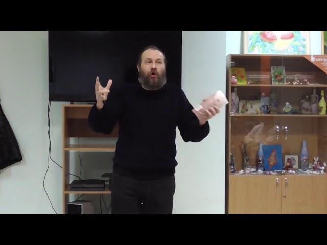 Станислав Кузьмин "Творенье мира оживленный прах..." (стихотворение)