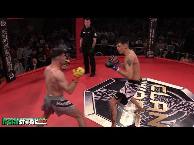 Danny McGowan vs Michael Swann  - Clan Wars 35