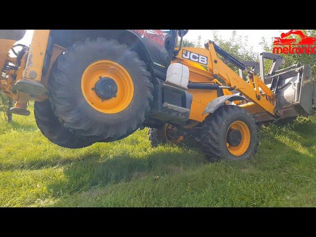 JCB 3CX |   The Most Powerful Backhoe Loader 