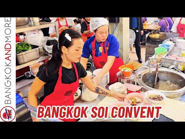 Lunchbreak in Bangkok - Best Soi for Street Food at Noon