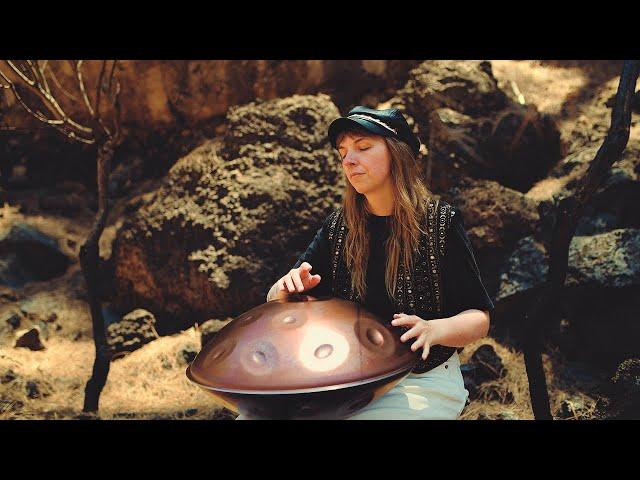 Comforting Solitude | 1 Hour Uplifting Handpan Music - Changeofcolours | Ayasa Instruments