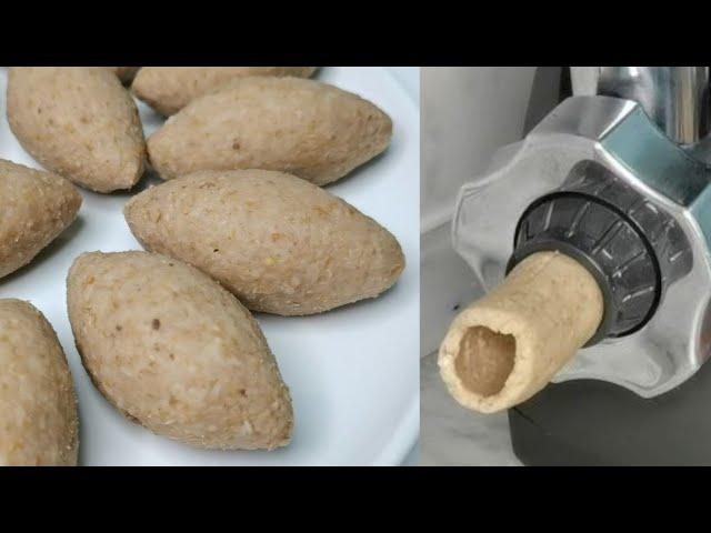 How to cook bulgur kibbeh and meat filling in a meat grinder recipe. Kibbeh Syrian recipe