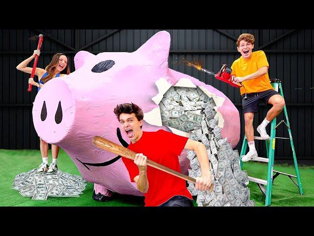 Break The GIANT Piggy Bank, Win $10,000!