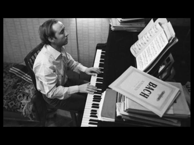 Vladimir Krainev - Chopin Piano Concerto No.2 in F minor, Op.21 / Dmitri Kitayenko - Live 1979