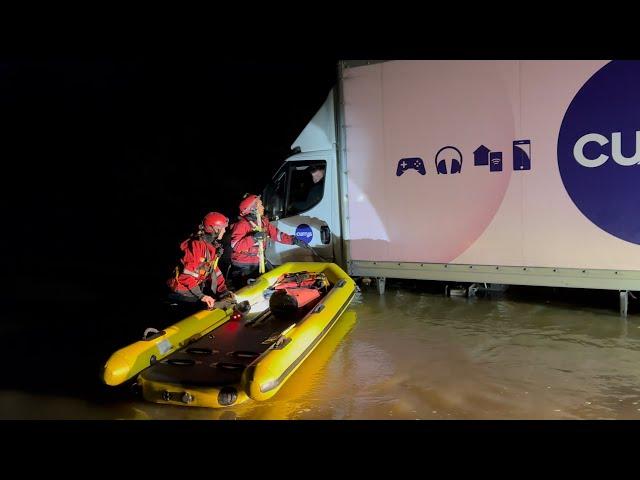 Storm Bert Flooded Vehicle Fails!! || Vehicles vs Floods compilation || #179