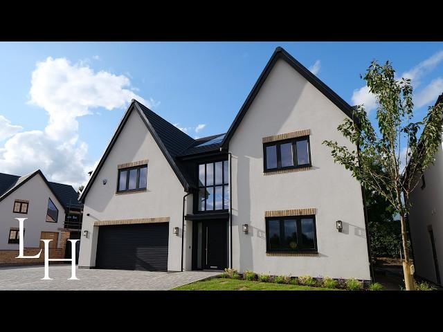 Inside a £1,000,000 Luxury New Build Family Home