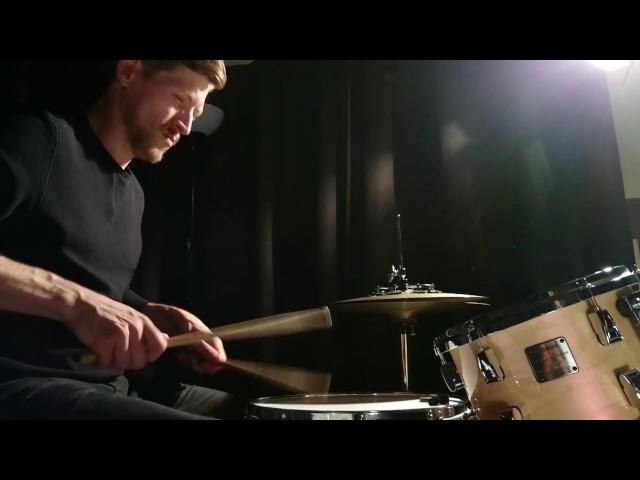 World's Fastest Drummer – Sony Mobile / #WowOfNow Show – Tom Grosset