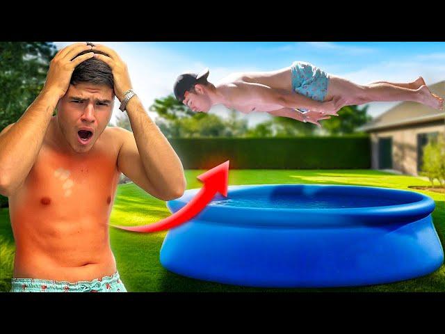 CONCOURS DE PLATS DANS UNE MINI PISCINE !!? (EXTRÊME)