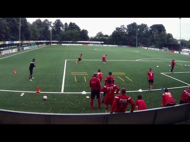 Fussballtraining mit Maik Stolzenberger: Spaßige Schnelligkeitsübung im Wettbewerb