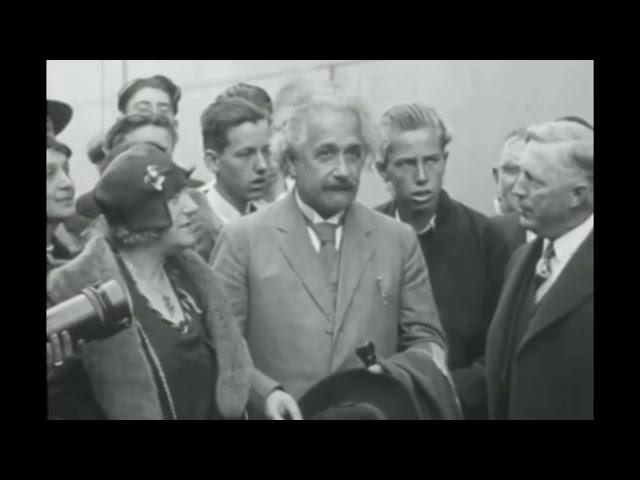 Albert Einstein, Arrives in America 1930