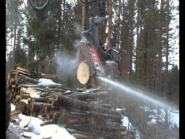 Eco Log 590D / LogMax 6000B with JPS R5500 saw unit, owner Claes Enberg Finland