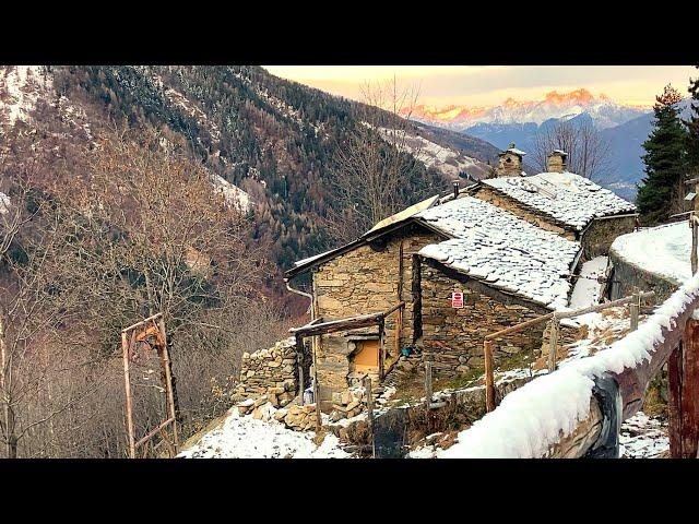 Ristrutturo la Baita in Montagna – Antica Inferriata - Muro in Pietra - Taglio Legna - n. 74