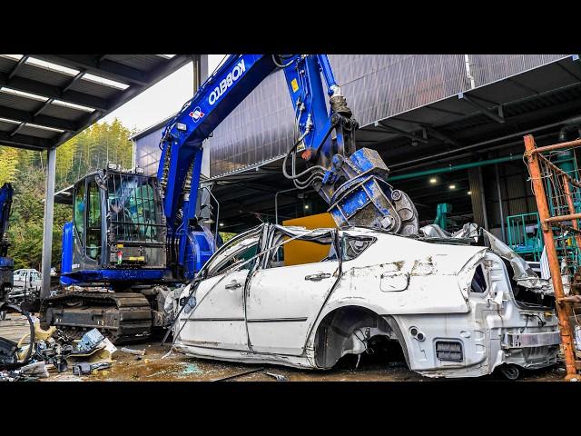 Threatening demolition techniques by Japanese.Various Japanese companies and their craftsmen