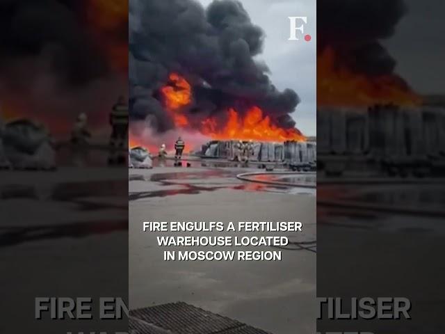 Watch: Massive Fire at a Fertiliser Warehouse in Russia's Ramenskoye