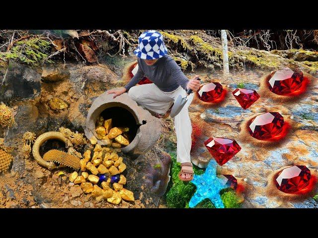 We found real gold, crystal, diamond treasures ️ Treasure hunting with metal detectors