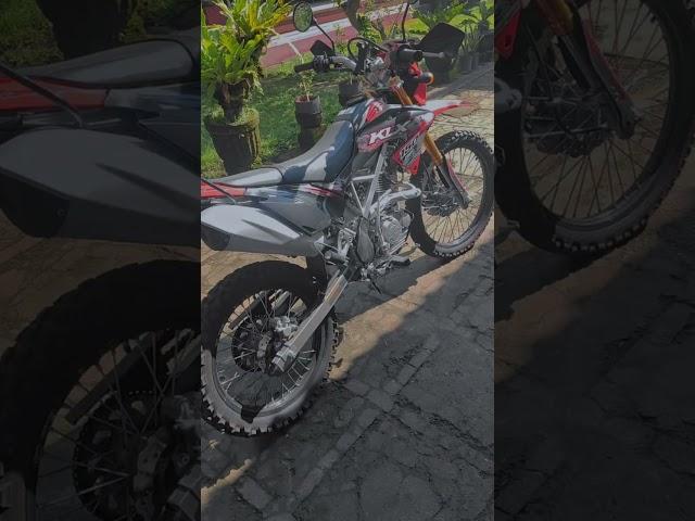 KLX 150 BF EXT...Standarr