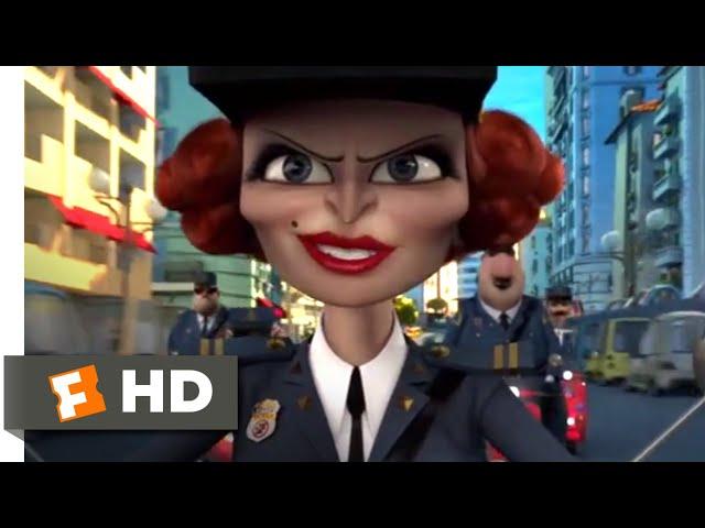 Madagascar 3: Europe's Most Wanted - Is There a Problem, Officer? | Fandango Family