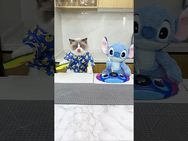 How to “cook up” a Stitch drawing in the kitchen! #liloandstitch #stitch #thatlittlepuff