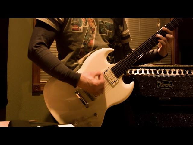 500t Ceramic Pickup Gibson SG Baritone VS Mike Mushok Baritone with 500 t Ceramic Pickup