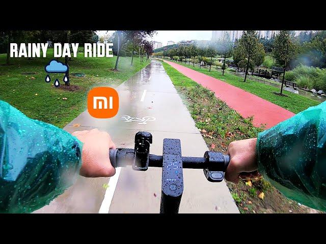 Xiaomi Mi 1S Electric Scooter Rainy Day Ride (Environment Sound Only) 4K