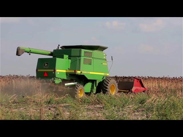 Уборка подсолнечника комбайнами John Deere в Молдовe - Alvar Service