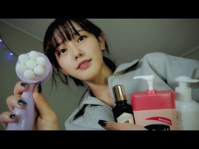 ASMR(Sub️) Moisturizing skin care for my friend's dry skin