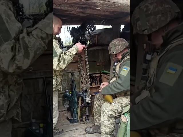 #Ukrainian Forces modifying a couple of PG-7VL HEAT projectiles by taping 7.62x39mm ammo