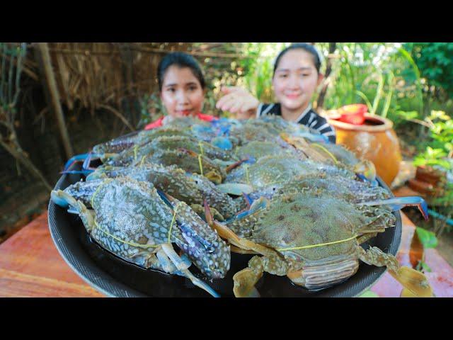 Steaming Blue Crab recipe - Cooking With Sros