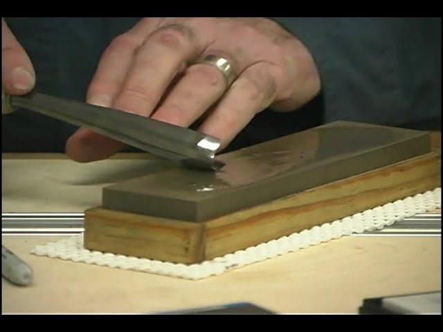 W035 How to Sharpen Relief Carving Tools by David Reilly