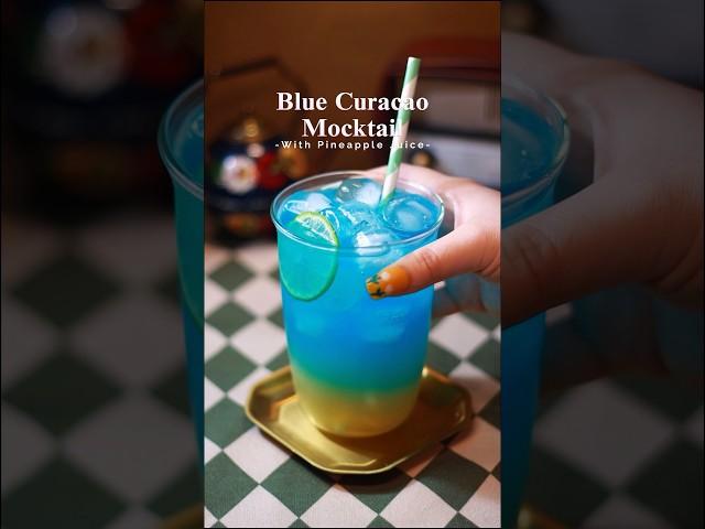 Blue Curaçao Mocktail #drink #mocktail #soda #cafe