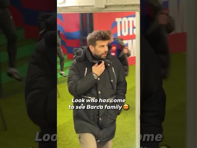 Pique at home  | : #barcelonafc