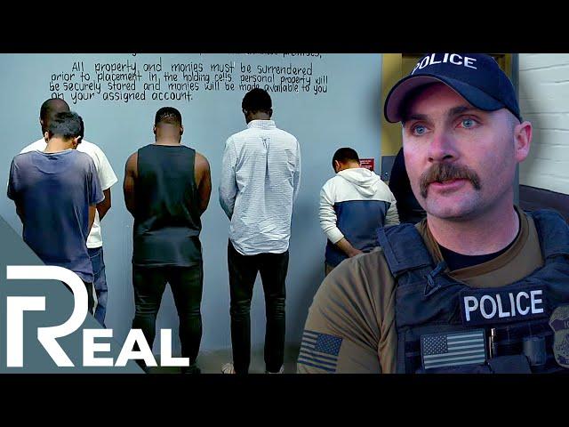 Inside American Immigration | Beyond Borders: USA | FD Real Show