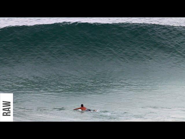 Paddling into Hollow Peaks D’bah (Raw Surfing)