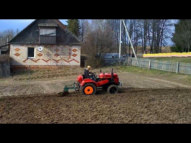 Первая вспашка на Шифенге Shifeng SF244.