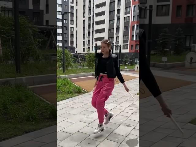 Шаффл со скакалкой Ксения Захарчева скиппинг #скакалка #скиппинг #шаффл #skipping #shuffle