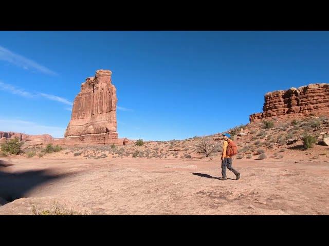 Park Avenue ~ Arches National Park (Easy Hikes in Utah)