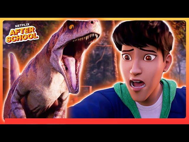 Raptor Pack ATTACK!  Jurassic World: Chaos Theory | Netflix After School