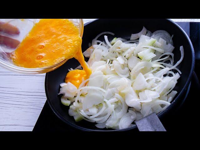 3 onions and 3 eggs - find out how to prepare the omelette correctly