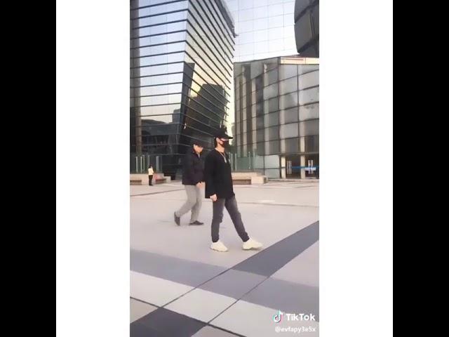 Moonwalk  dance in NYC street