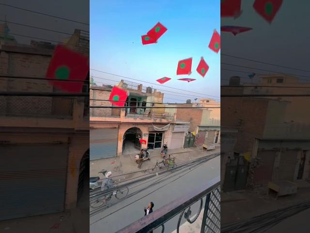 Kite viral video #ytshorts #kite #kitecautting #kiteflying #flyingkites #love