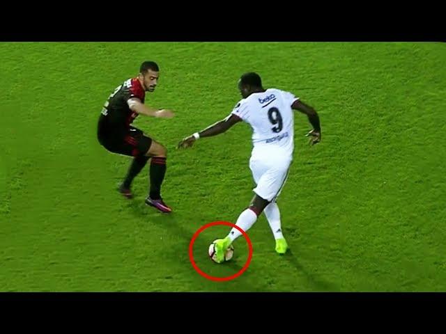 Las Jugadas Más Inesperadas Del Fútbol ● The Most Unexpected Skills