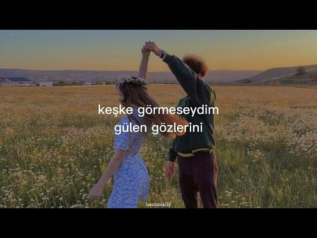 Ömür Göksel - Papatya gibisin (Sözleri)