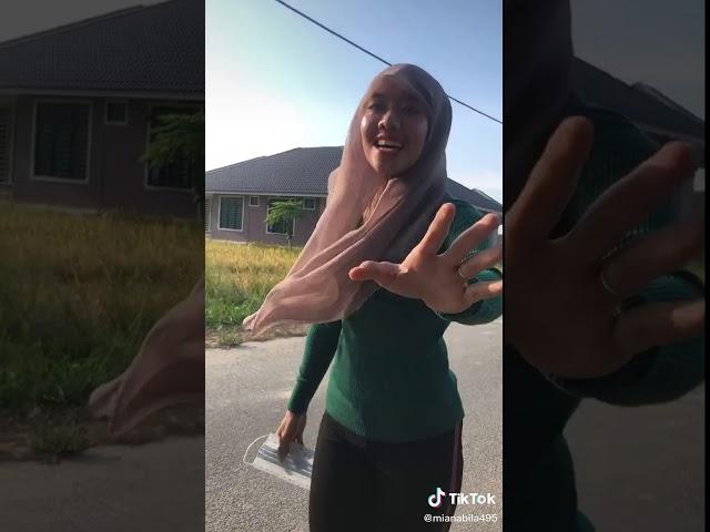 AWEK TIKTOK KETAT 