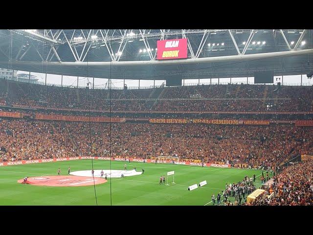 Galatasaray-Fenerbahçe Kadro Anonsu | 50bin kişi Şampiyonların ismini haykırıyor!