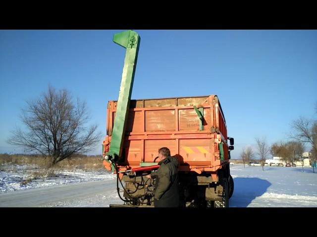 Загрузчик сеялок Зус-7К