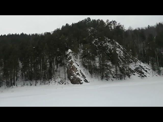 на аэролодке Манёвр через полынью
